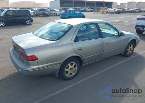 1999 Toyota Camry Ce/Le/Xle from USA, damaged, VIN JT2BG22K9X0302792